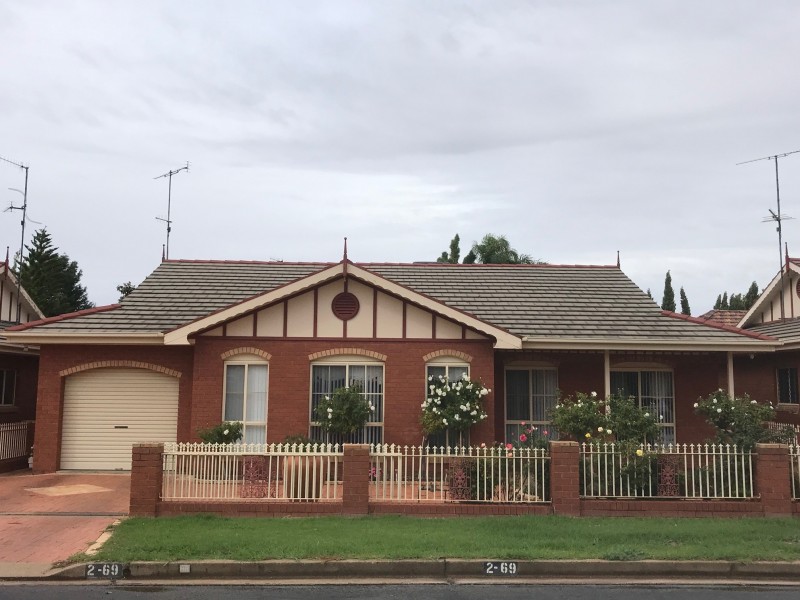 2/69 Kurrajong Avenue, Leeton NSW 2705