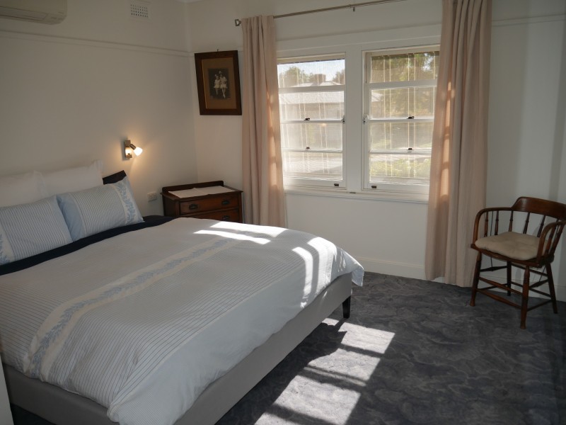 36 Riverine Street, Narrandera NSW 2700