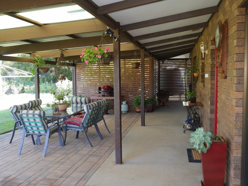 28-30 Catalpa Road, Leeton NSW 2705