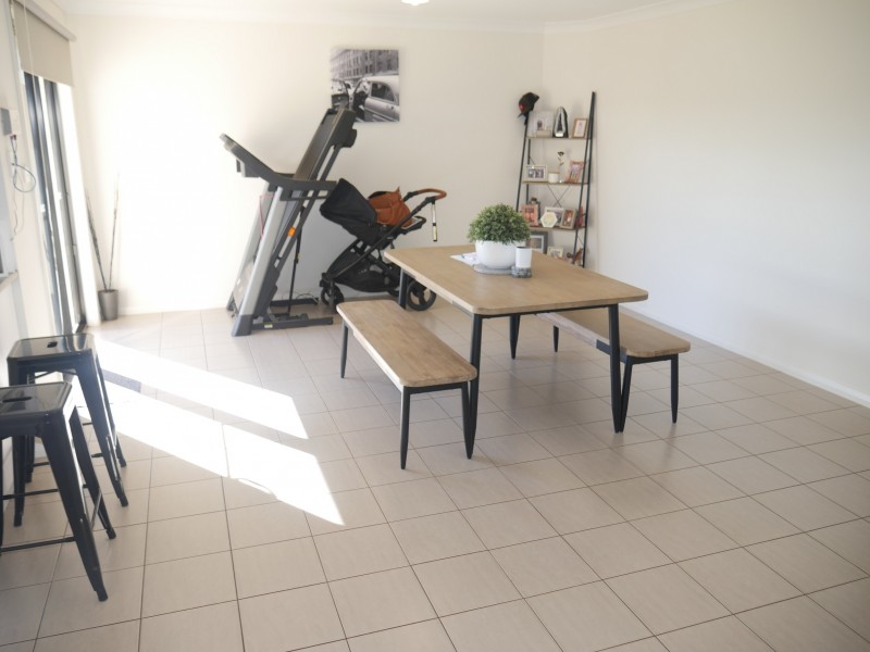 27 Lake Paddock Drive, Leeton NSW 2705