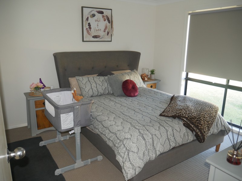 27 Lake Paddock Drive, Leeton NSW 2705