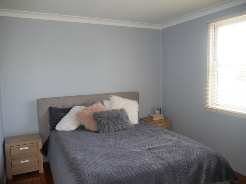 94 Railway Avenue, Leeton NSW 2705