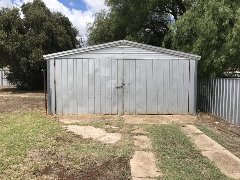38 Wirilda Street, Leeton NSW 2705