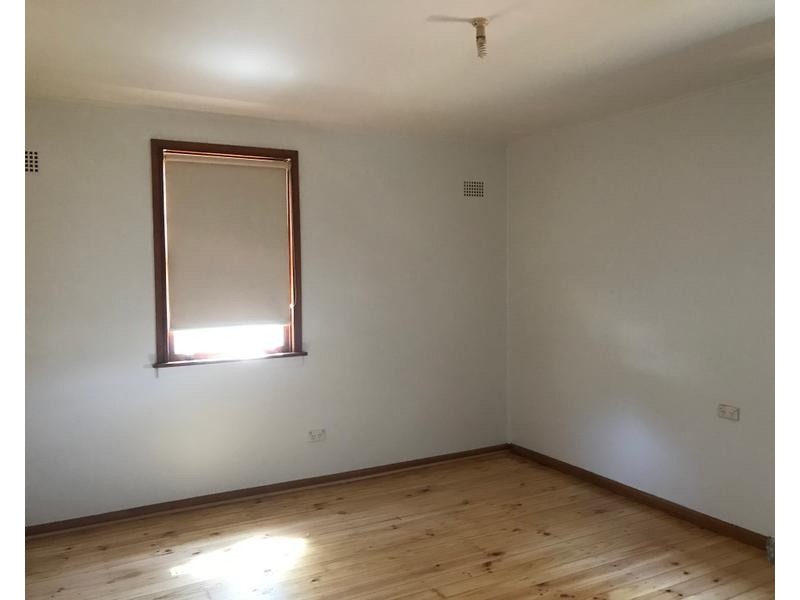 43 Railway Avenue, Leeton NSW 2705