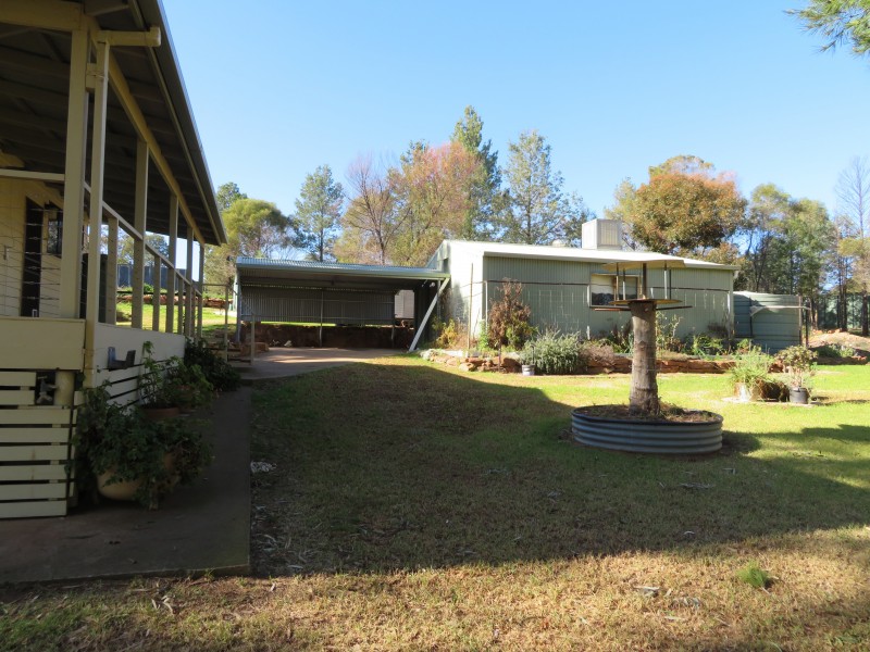 91 Deveril Road, Leeton NSW 2705