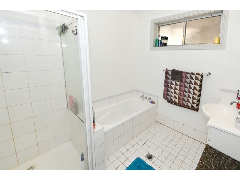 14 Canal Street, Leeton NSW 2705