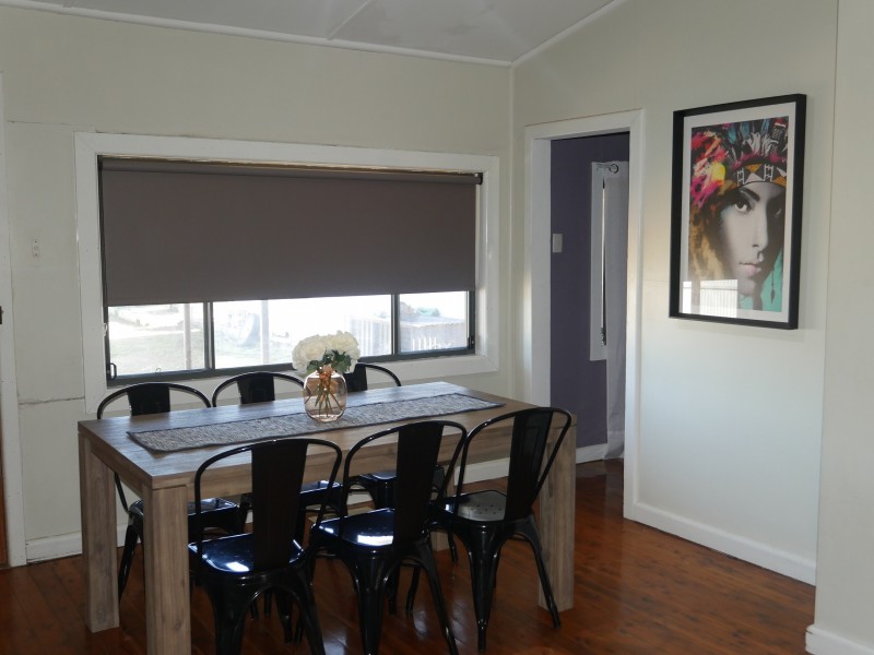 8 Beech Street East, Leeton NSW 2705