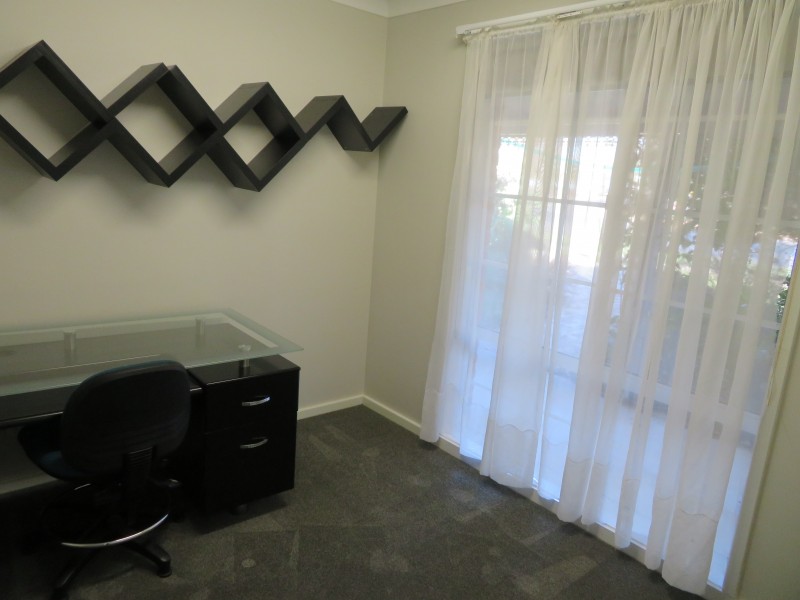 105 Acacia Avenue, Leeton NSW 2705