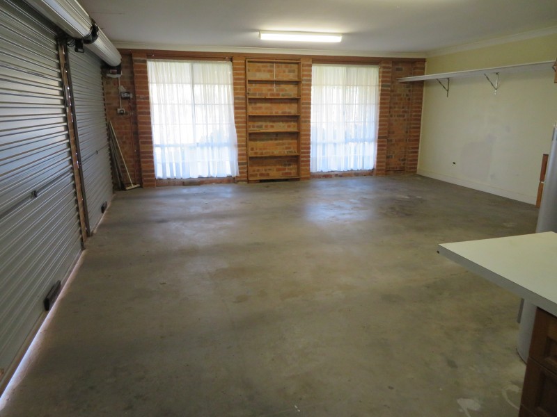 105 Acacia Avenue, Leeton NSW 2705