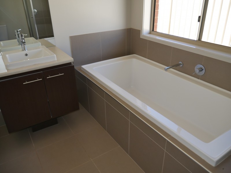 2 Lake Paddock Drive, Leeton NSW 2705, Leeton NSW 2705