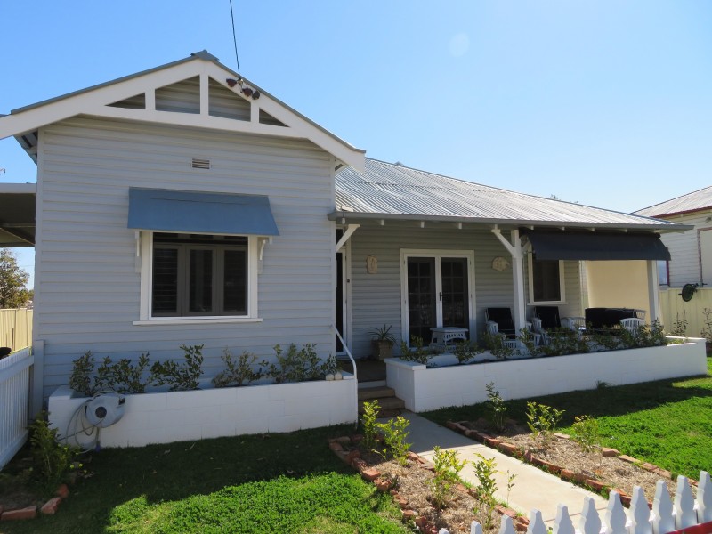 14 Willans Street, Narrandera NSW 2700