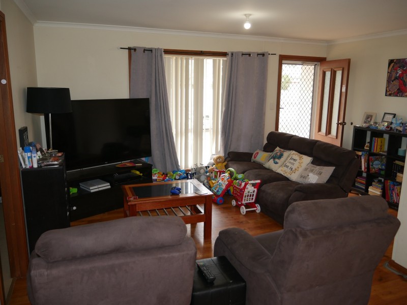 38 Benerembah St, Whitton NSW 2705
