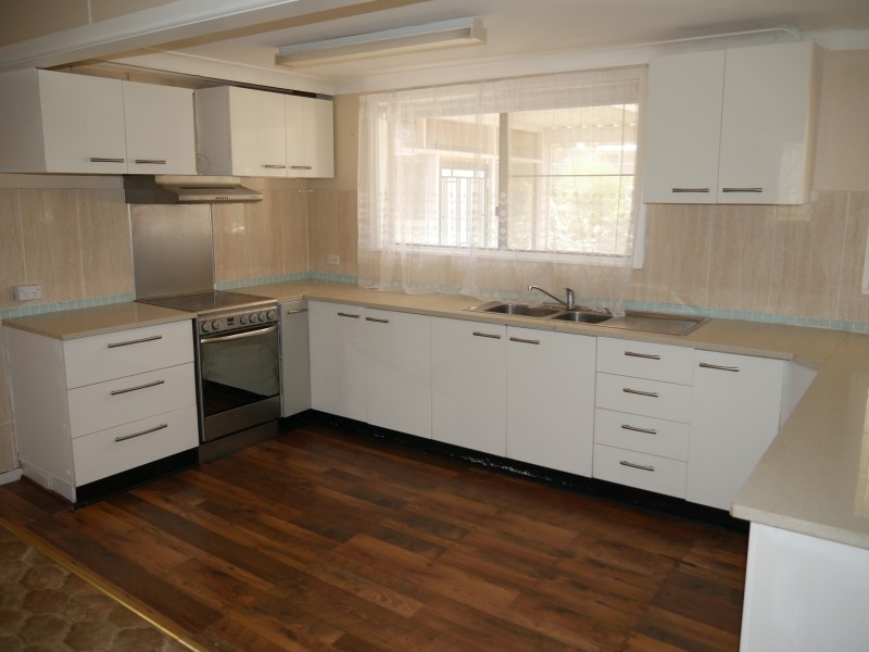 33-35 Ferrier Street, Narrandera NSW 2700