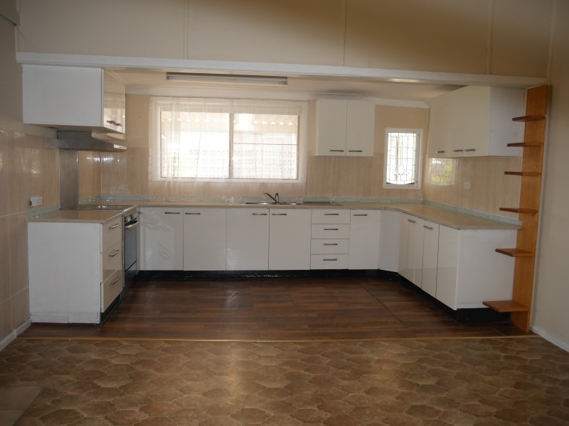 33-35 Ferrier Street, Narrandera NSW 2700