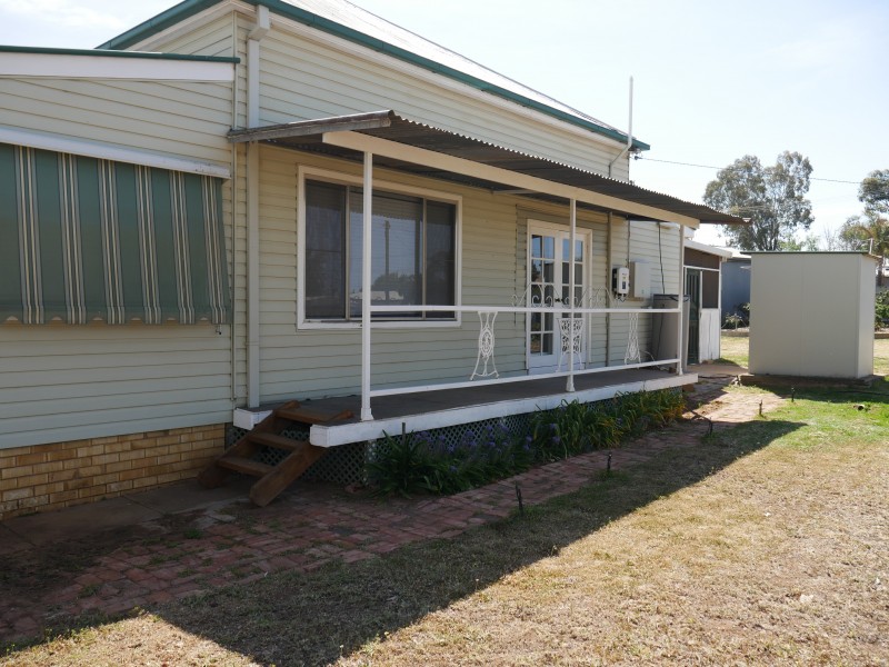 33-35 Ferrier Street, Narrandera NSW 2700