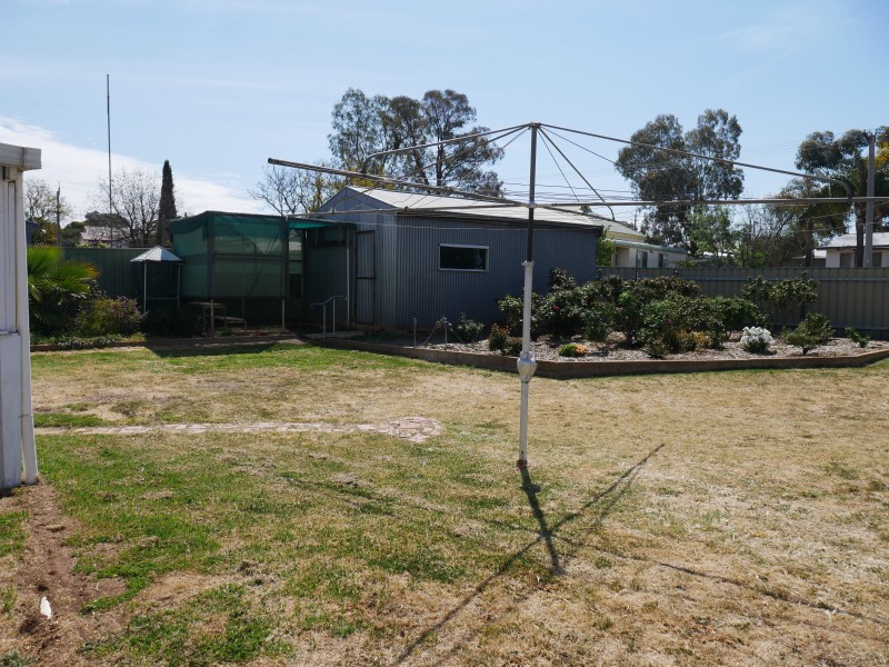 33-35 Ferrier Street, Narrandera NSW 2700