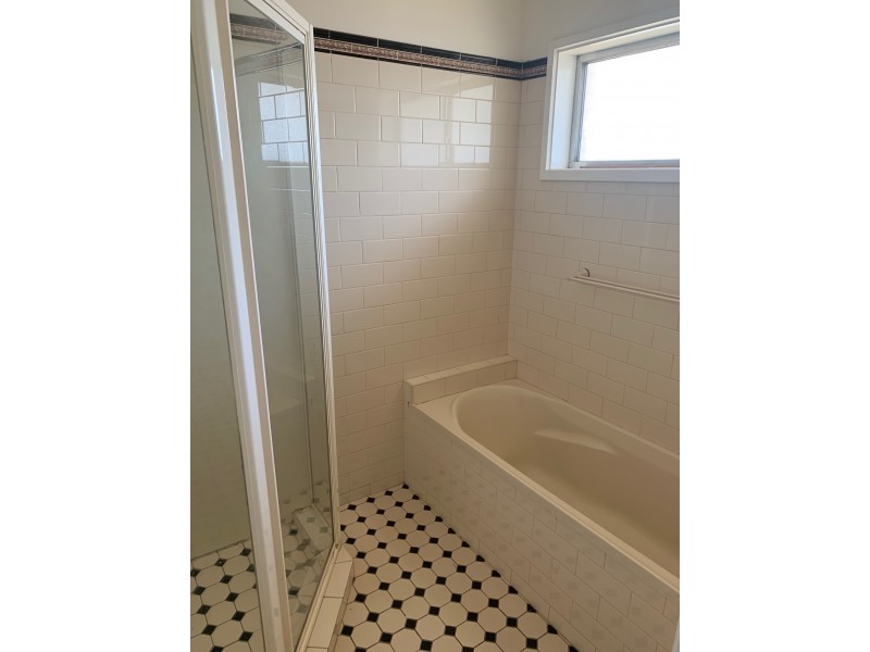 28 Midgeon Street, Narrandera NSW 2700