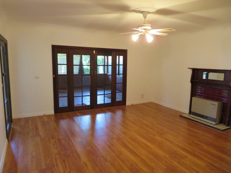 34 Wilga Street, Leeton NSW 2705