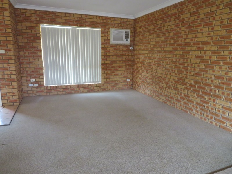 3/82 Bolton Street, Narrandera NSW 2700