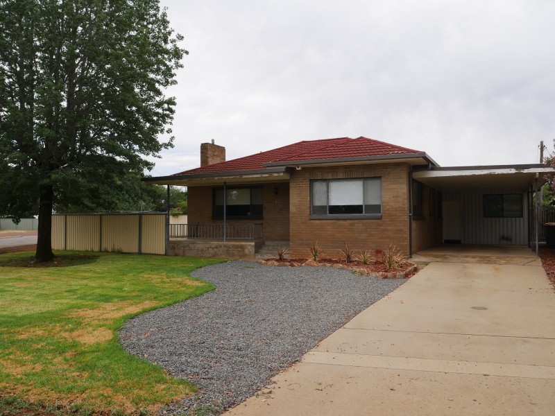 15 Maiden Avenue, Leeton NSW 2705