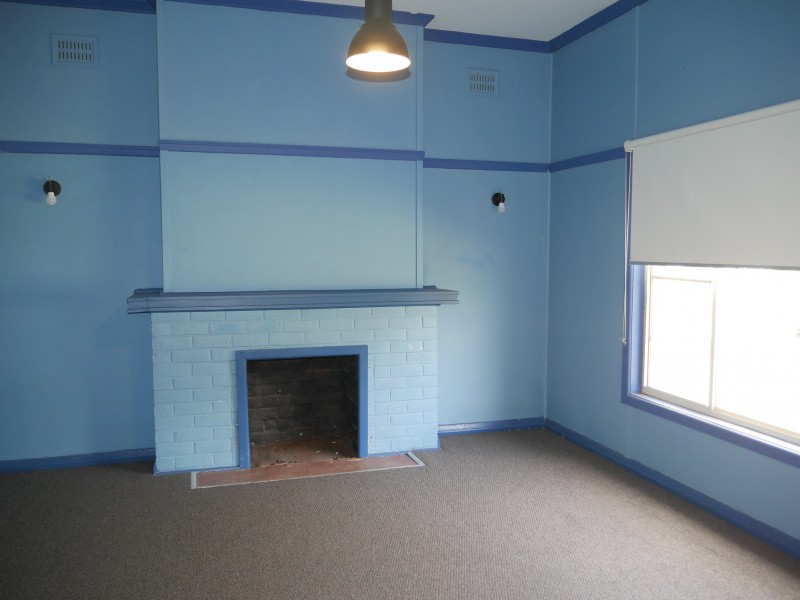 18 Currawang Avenue, Leeton NSW 2705