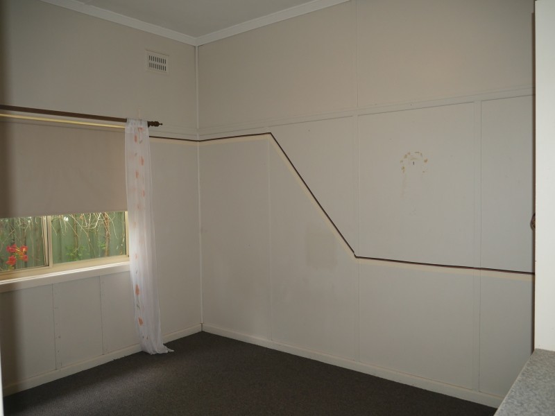 18 Currawang Avenue, Leeton NSW 2705