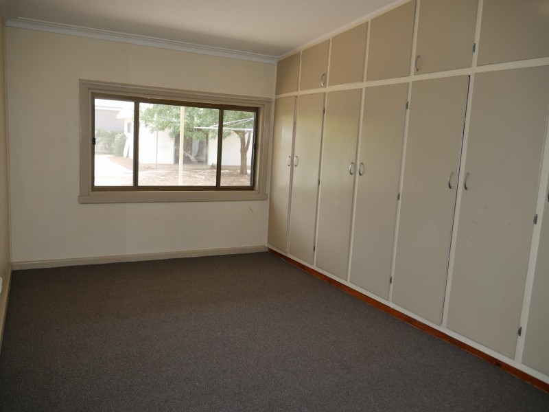 18 Currawang Avenue, Leeton NSW 2705