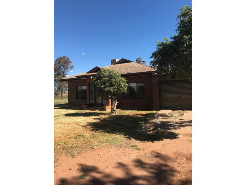 166 Collins Road, Leeton NSW 2705