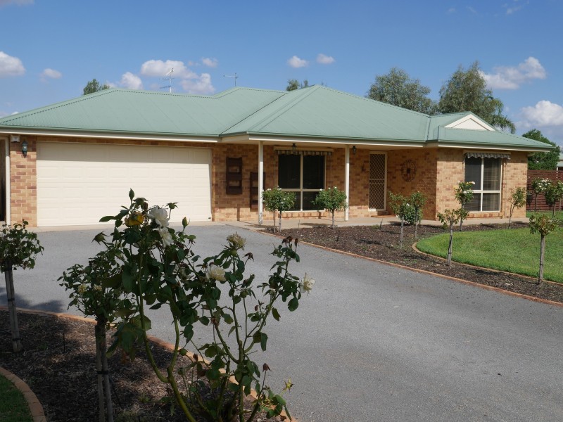 5-9 Curtin Road, Leeton NSW 2705