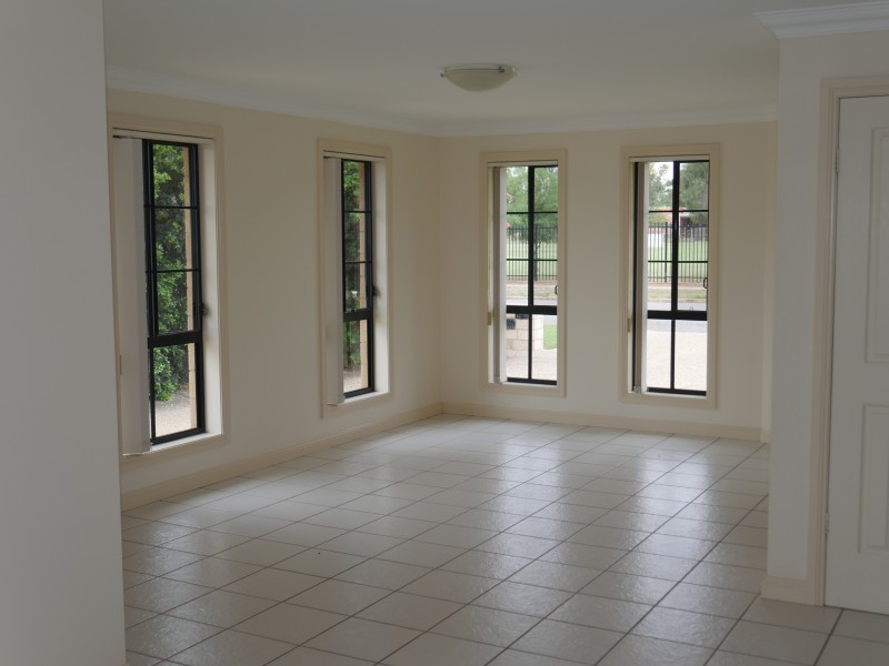 1/9 Myrtle Street, Leeton NSW 2705