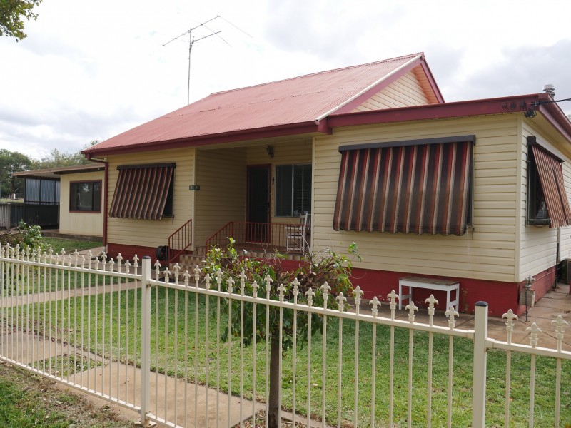 21 Whitton Street, Narrandera NSW 2700
