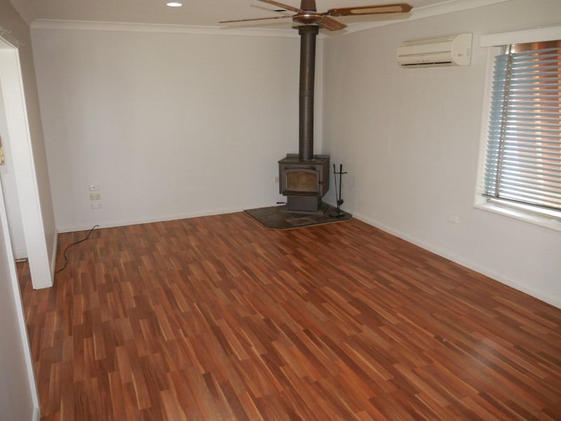 21 Whitton Street, Narrandera NSW 2700