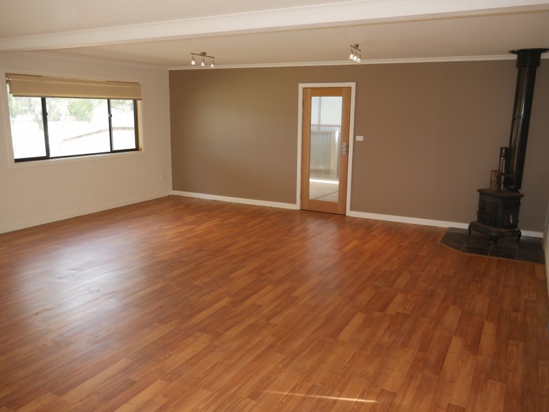 21 Whitton Street, Narrandera NSW 2700