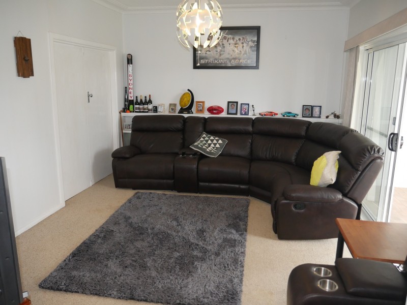 9 Jarrah St, Leeton NSW 2705