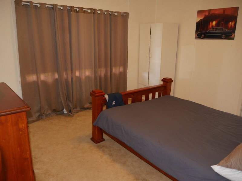 9 Jarrah St, Leeton NSW 2705