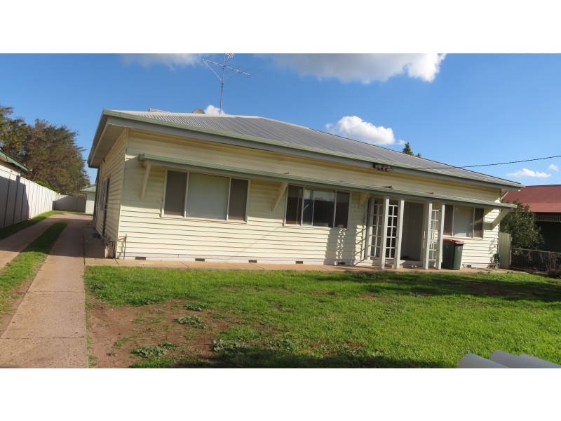 12 Mulga Street, Leeton NSW 2705