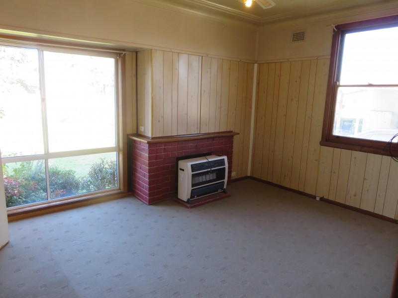 1 Hickory street, Leeton NSW 2705