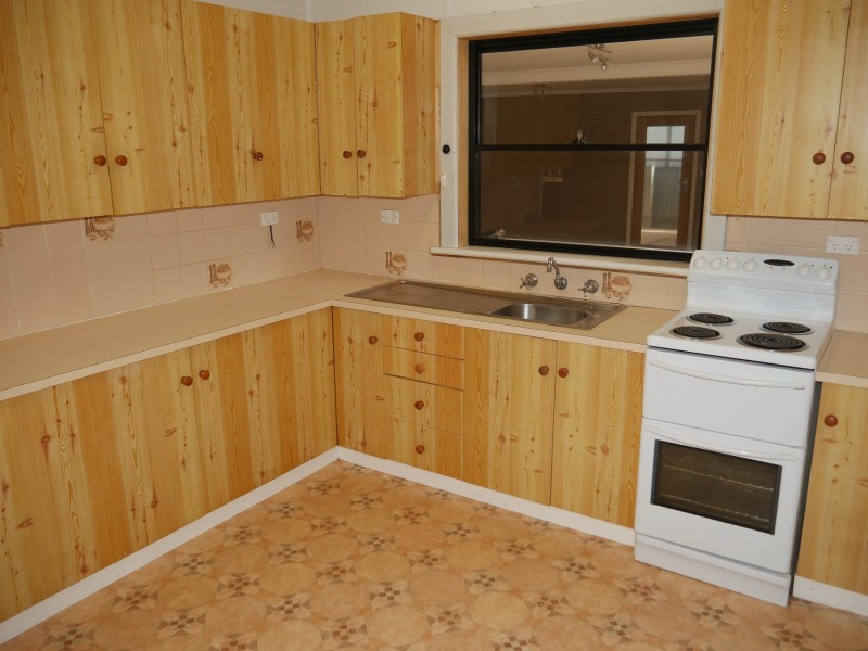 21 Whitton Street, Narrandera NSW 2700