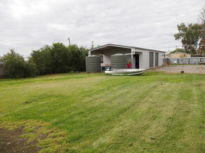 4 Beechworth Street, Whitton NSW 2705