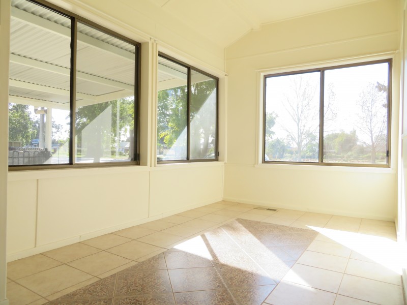 46 Yanco Avenue, Leeton NSW 2705