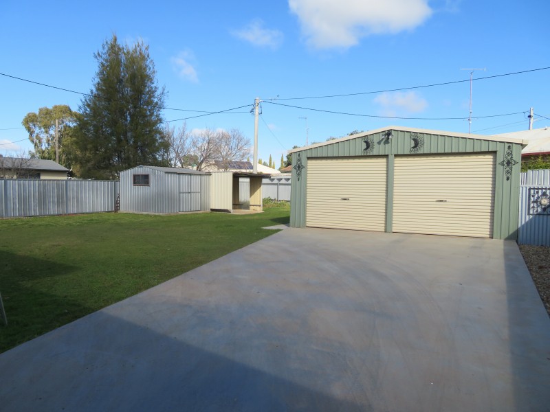 46 Yanco Avenue, Leeton NSW 2705