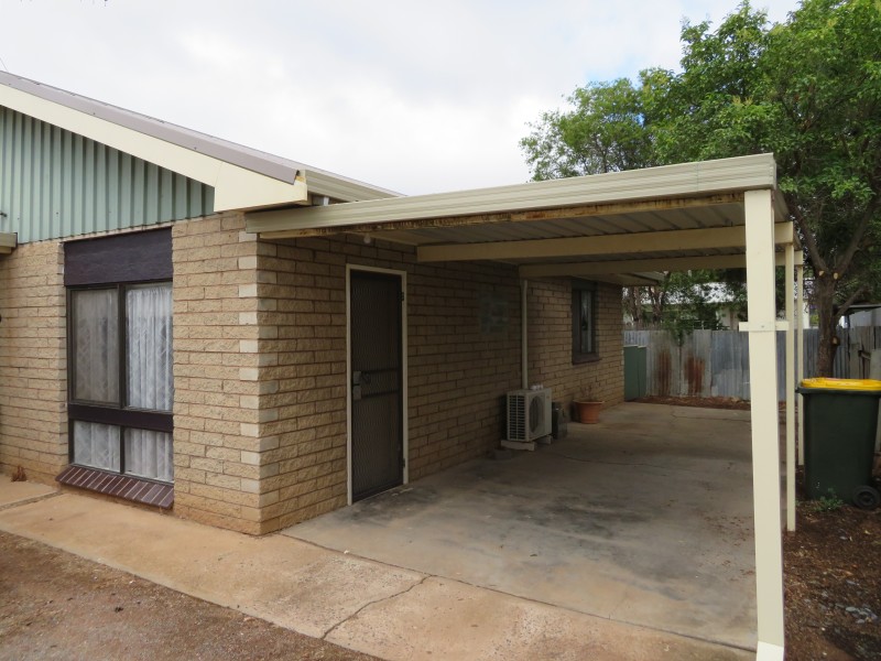 2/31 Progress Street, Yanco NSW 2703