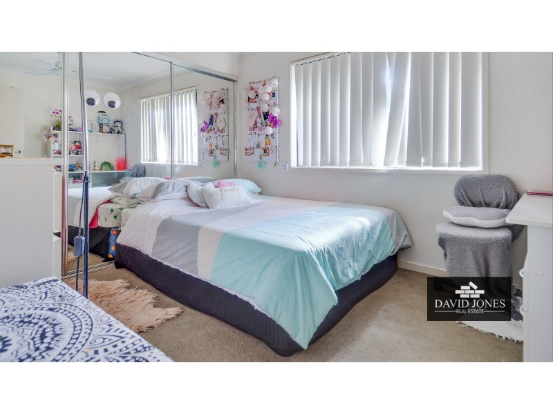 2/11  Ravensthorpe Street, Ormeau QLD 4208