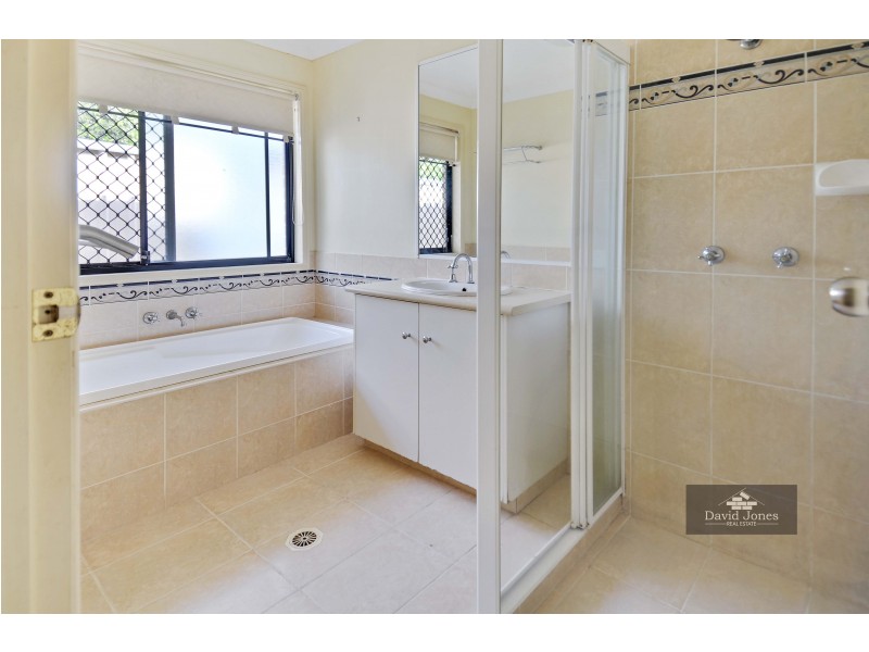 20 Johnson Parade, Ormeau Hills QLD 4208