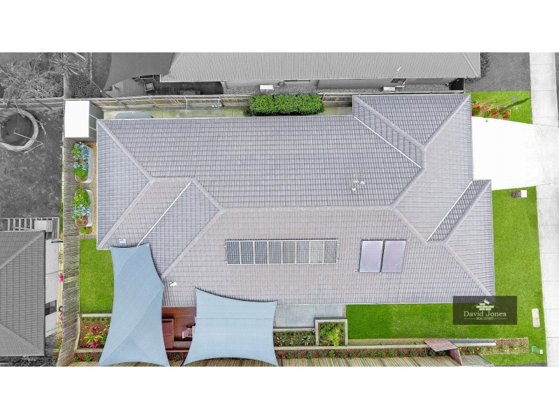 8 Ellenborough Avenue, Ormeau Hills QLD 4208