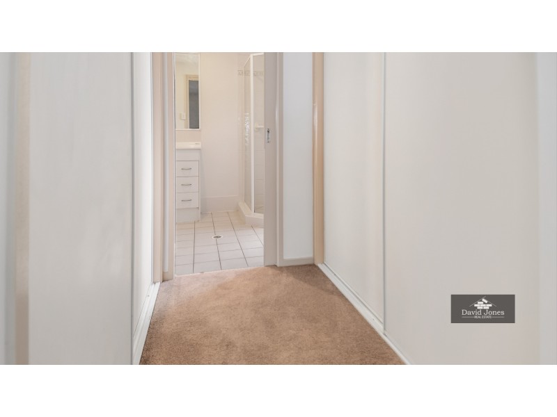 33 Gawain Drive, Ormeau QLD 4208