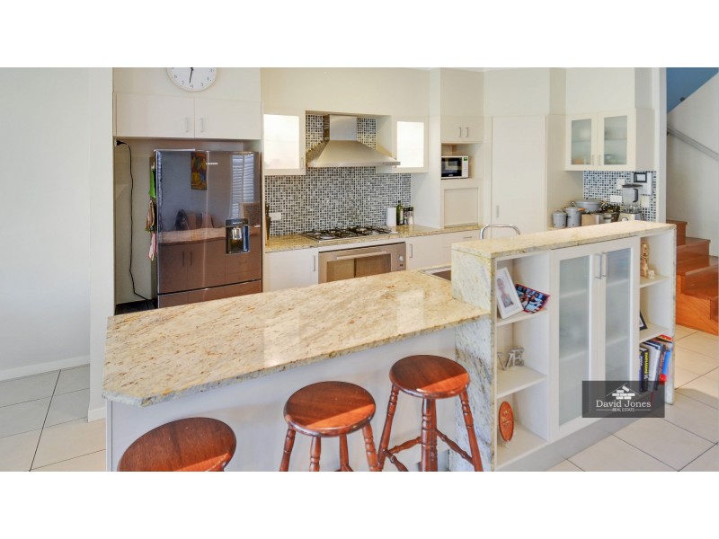 1/36 Beale Street, Southport QLD 4215