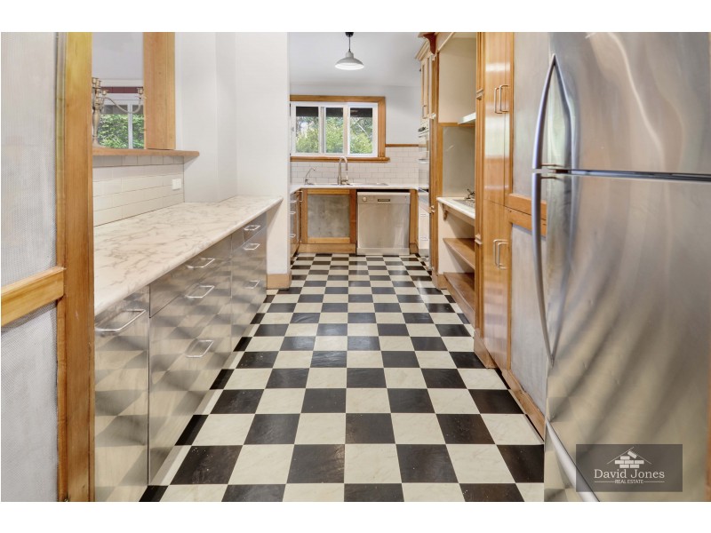 75-77 Benowa Street, Tamborine Mountain QLD 4272