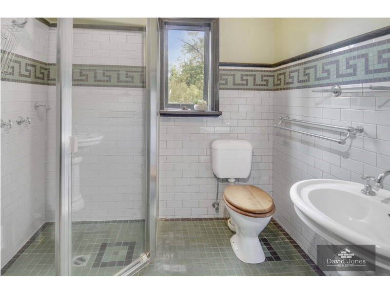 75-77 Benowa Street, Tamborine Mountain QLD 4272