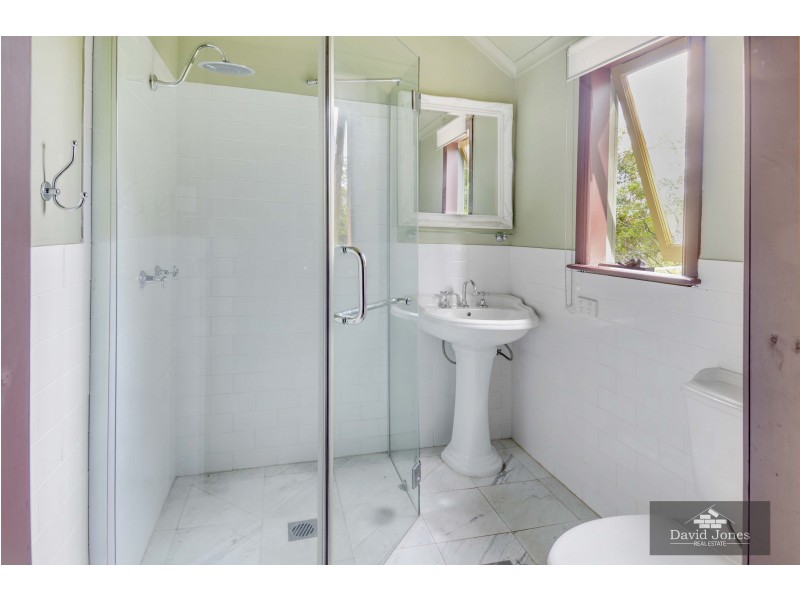 75-77 Benowa Street, Tamborine Mountain QLD 4272